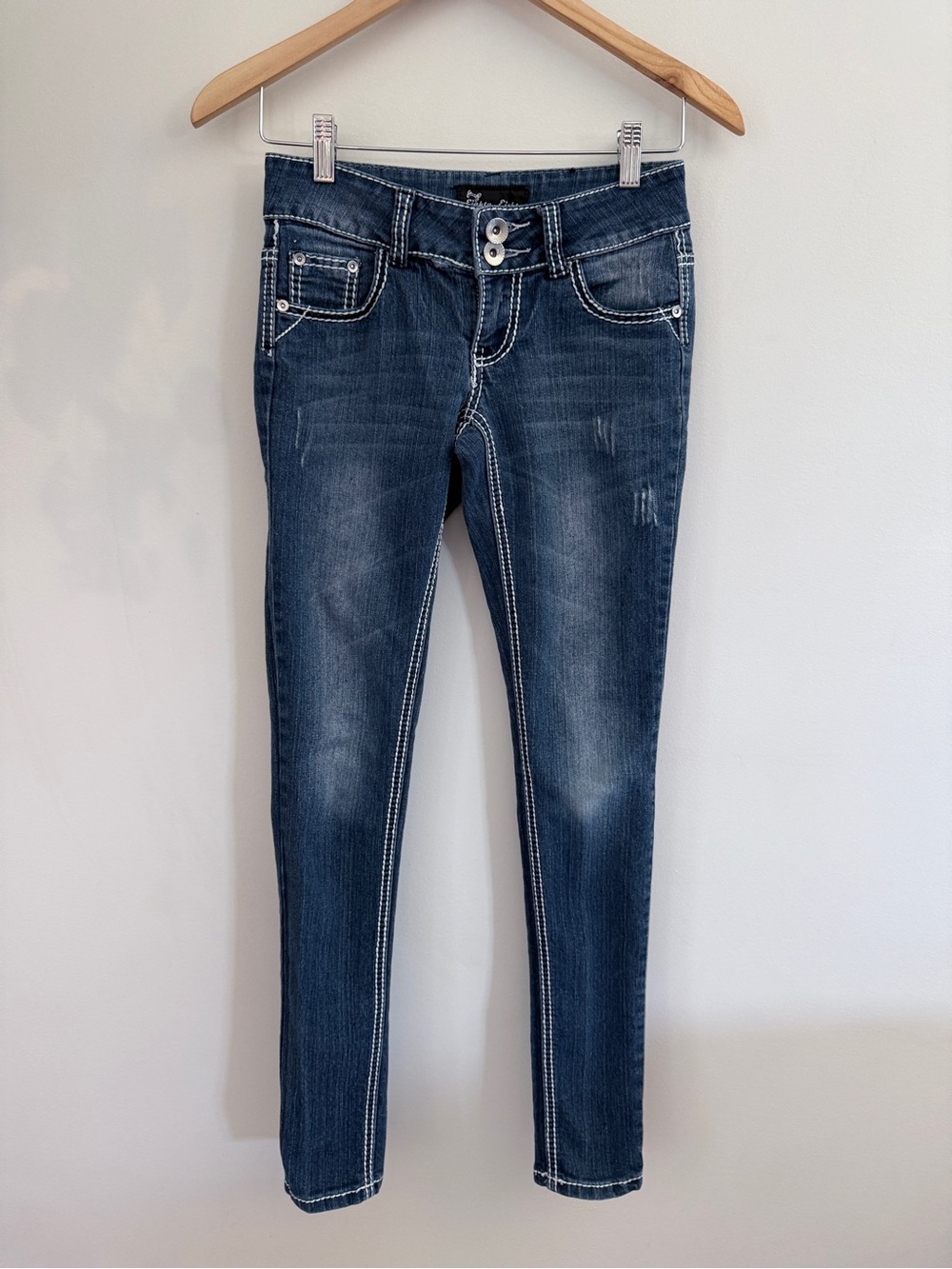 Eighty Eight Dark Wash Skinny Jeans Size 3 Y2K Low Rise Contrast Stitch